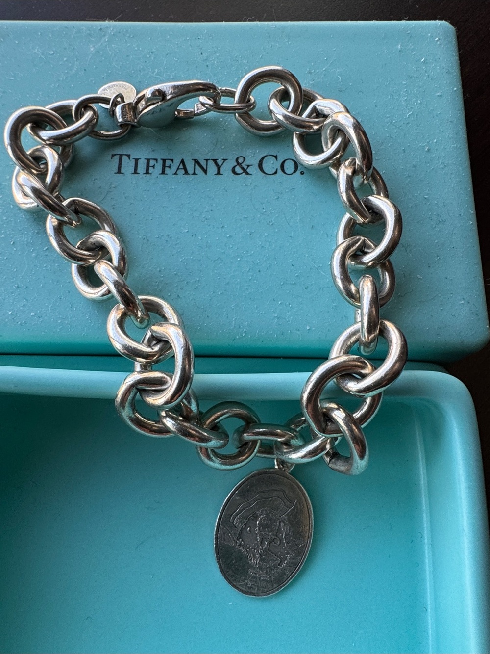 Extremely Rare Tiffany “Pirate” Charm Clasping Silver Link Bracelet - Picture 2 of 10